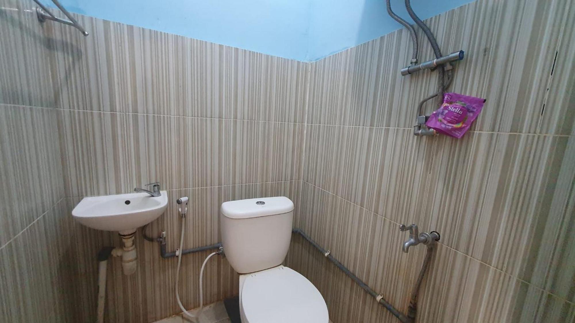 Reddoorz Syariah At Demasto Homestay Jembel Zewnętrze zdjęcie